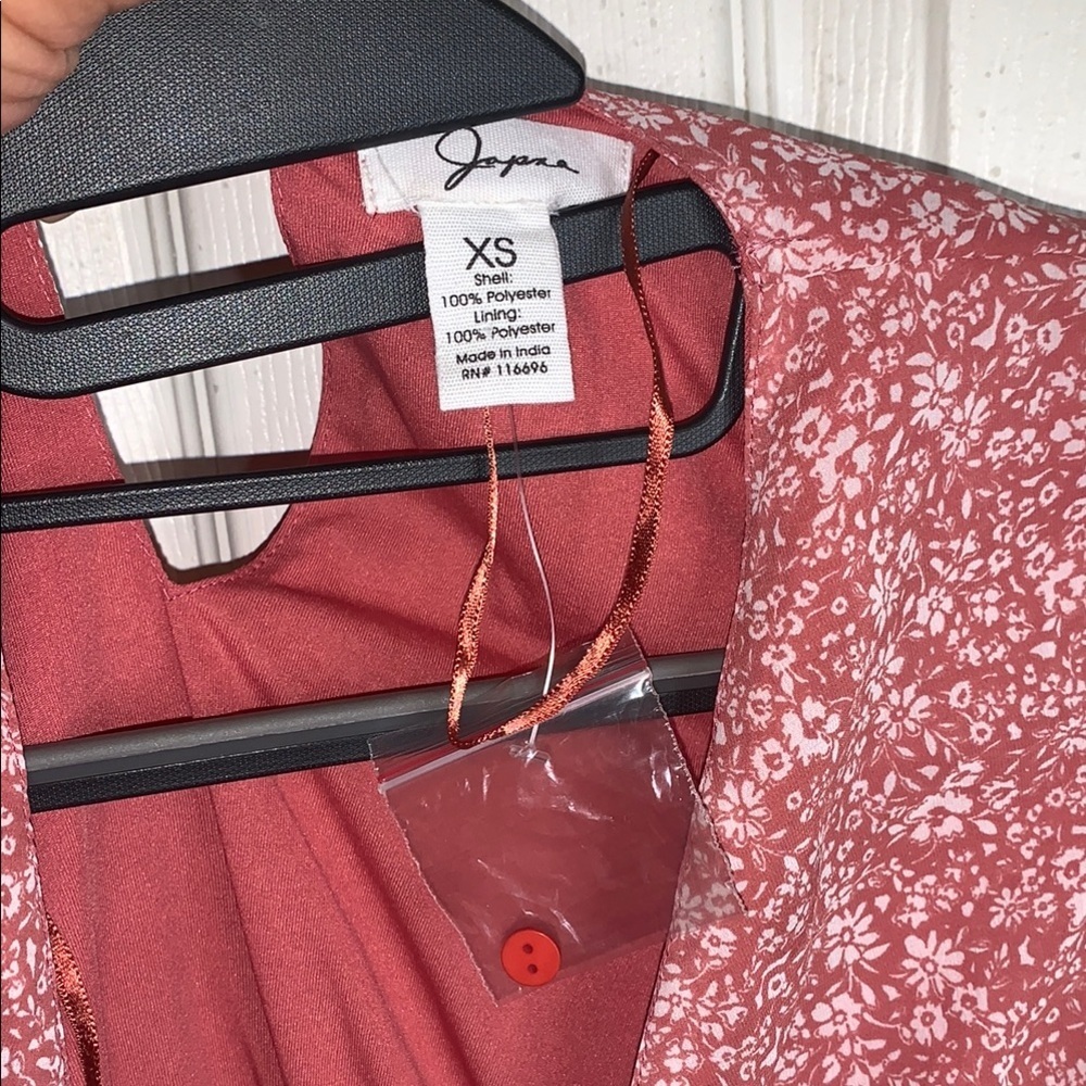 Floral V-Neck Red Dress - Picture 11 of 12